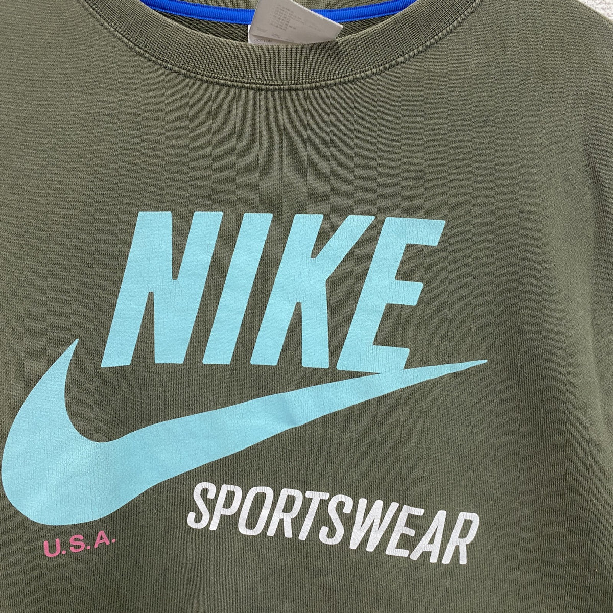 00s　NIKE　ナイキ　スウェット/トレーナー　スウッシュ　デカロゴ　ヴィンテージ　カーキ　Lサイズ スウェットトップス メンズ コットン 古着