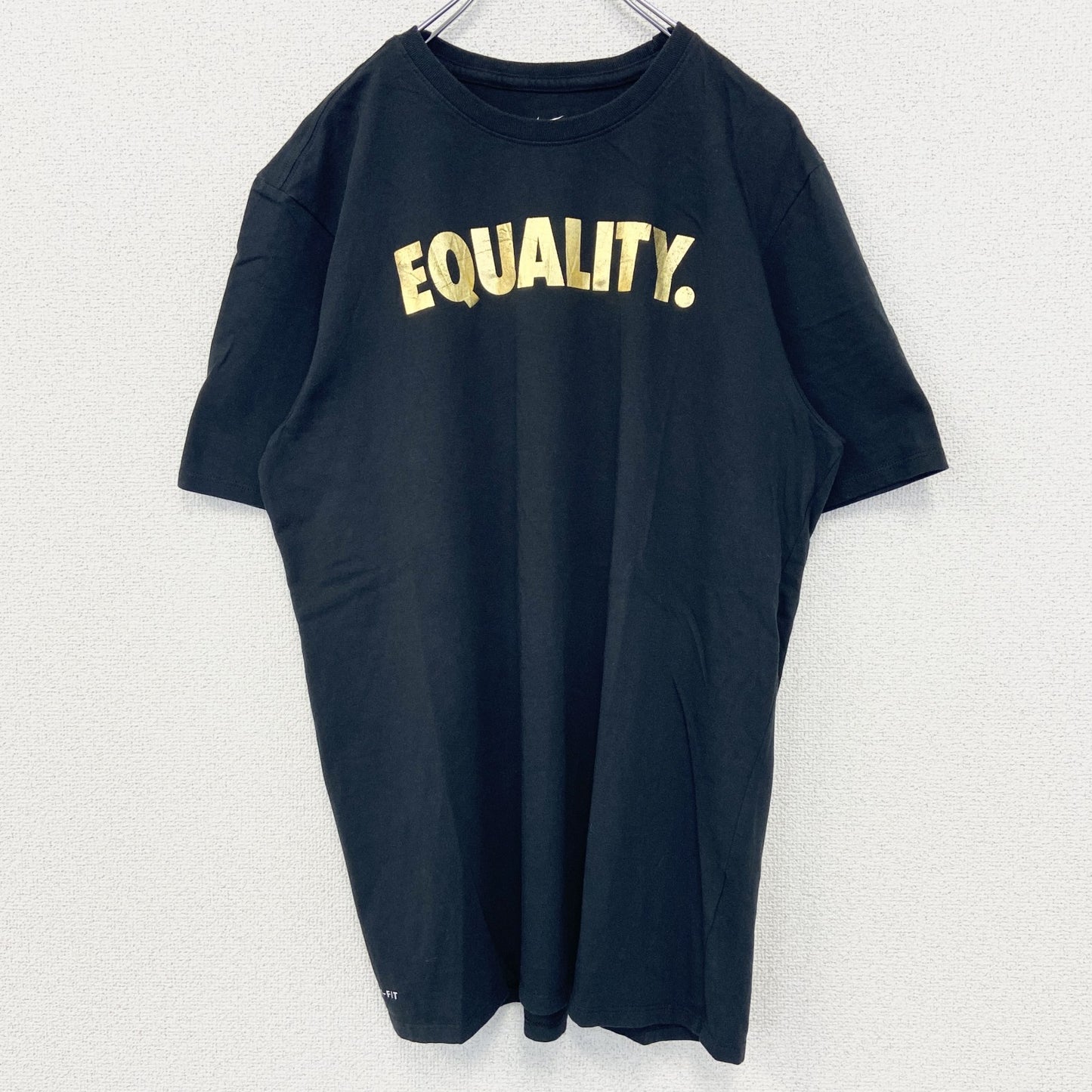 古着 used　NIKE　ナイキ　DRY-FIT　半袖プリントTシャツ　EQUALITY.　レトロ　黒　ブラック　Lサイズ