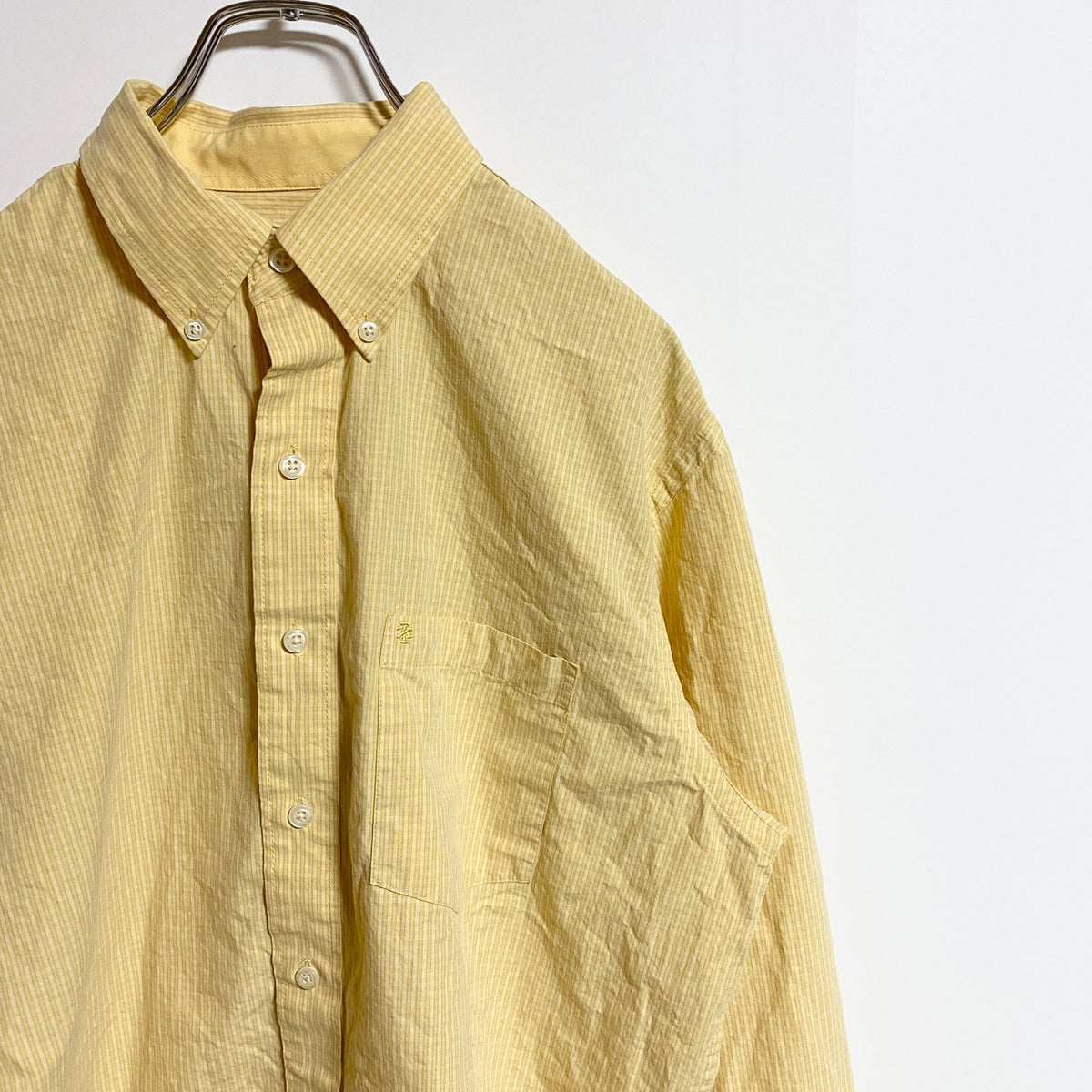 IZOD　アイゾッド　長袖ワンポイント刺繍シャツ　ストライプ柄　黄色　イエロー　秋冬服　レトロ　Mサイズ　古着