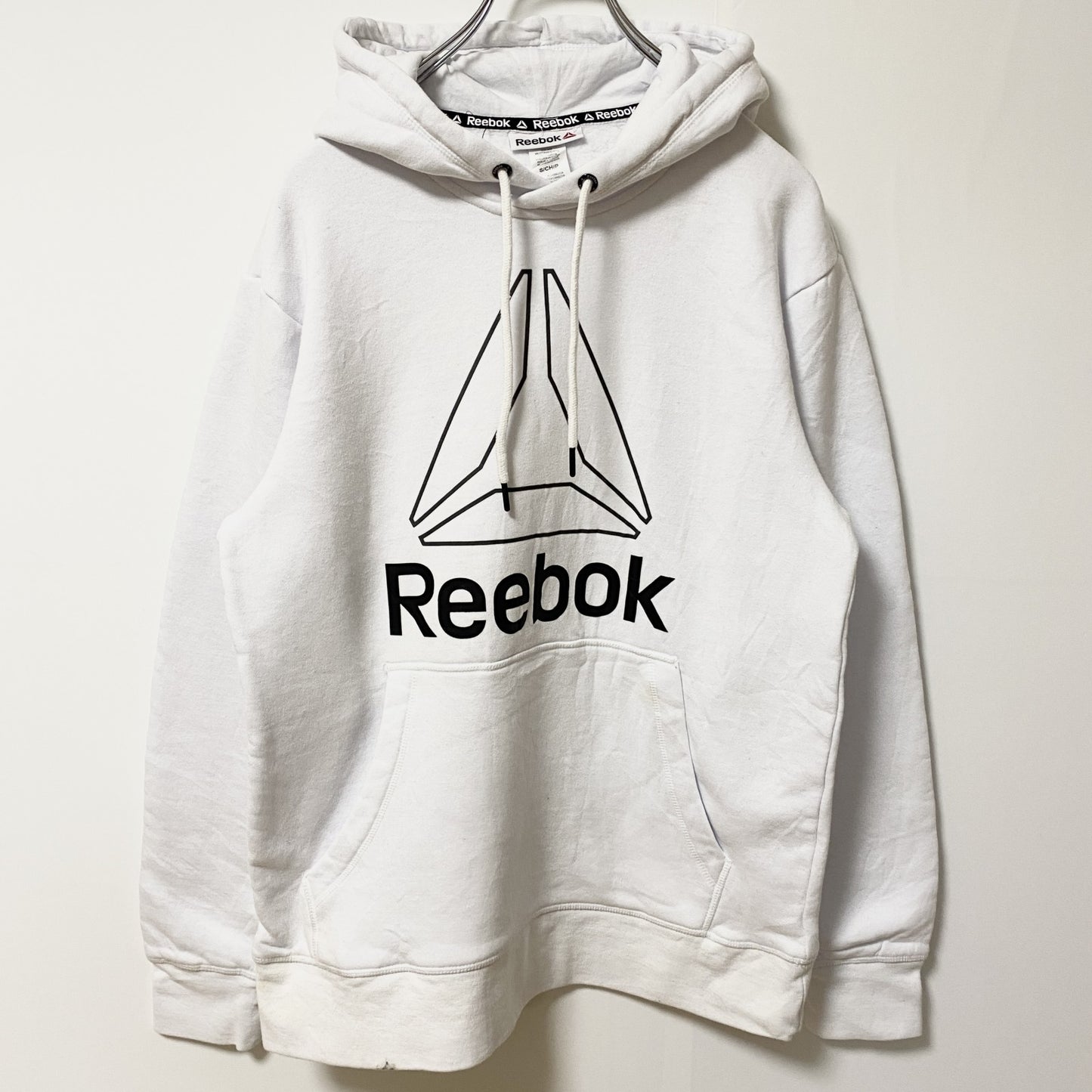 古着 used Reebok リーボック　長袖ロゴプリントパーカー　フーディー　スポーティー　白　ホワイト　Sサイズ　レトロ