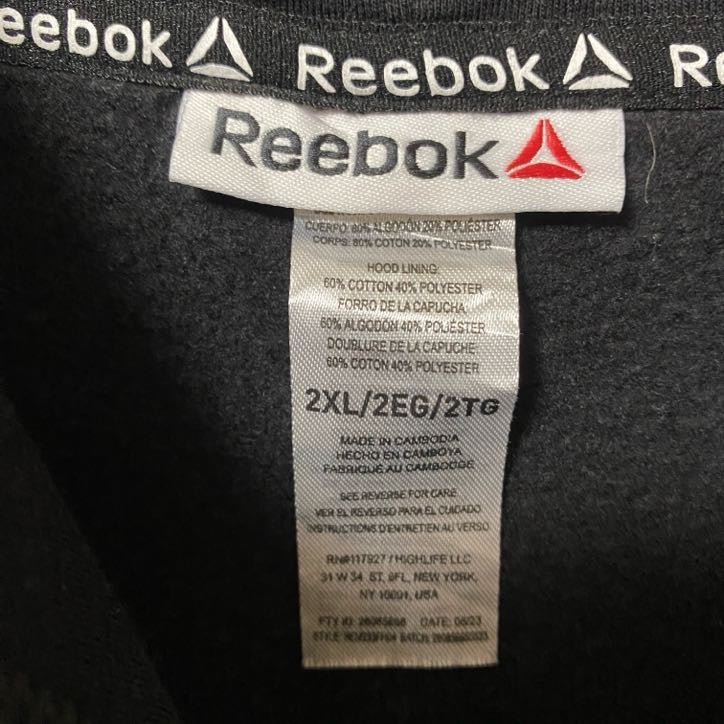 古着 used Reebok リーボック 長袖ロゴプリントパーカー　フーディー　オーバーサイズ　ブラック　黒　2XLサイズ