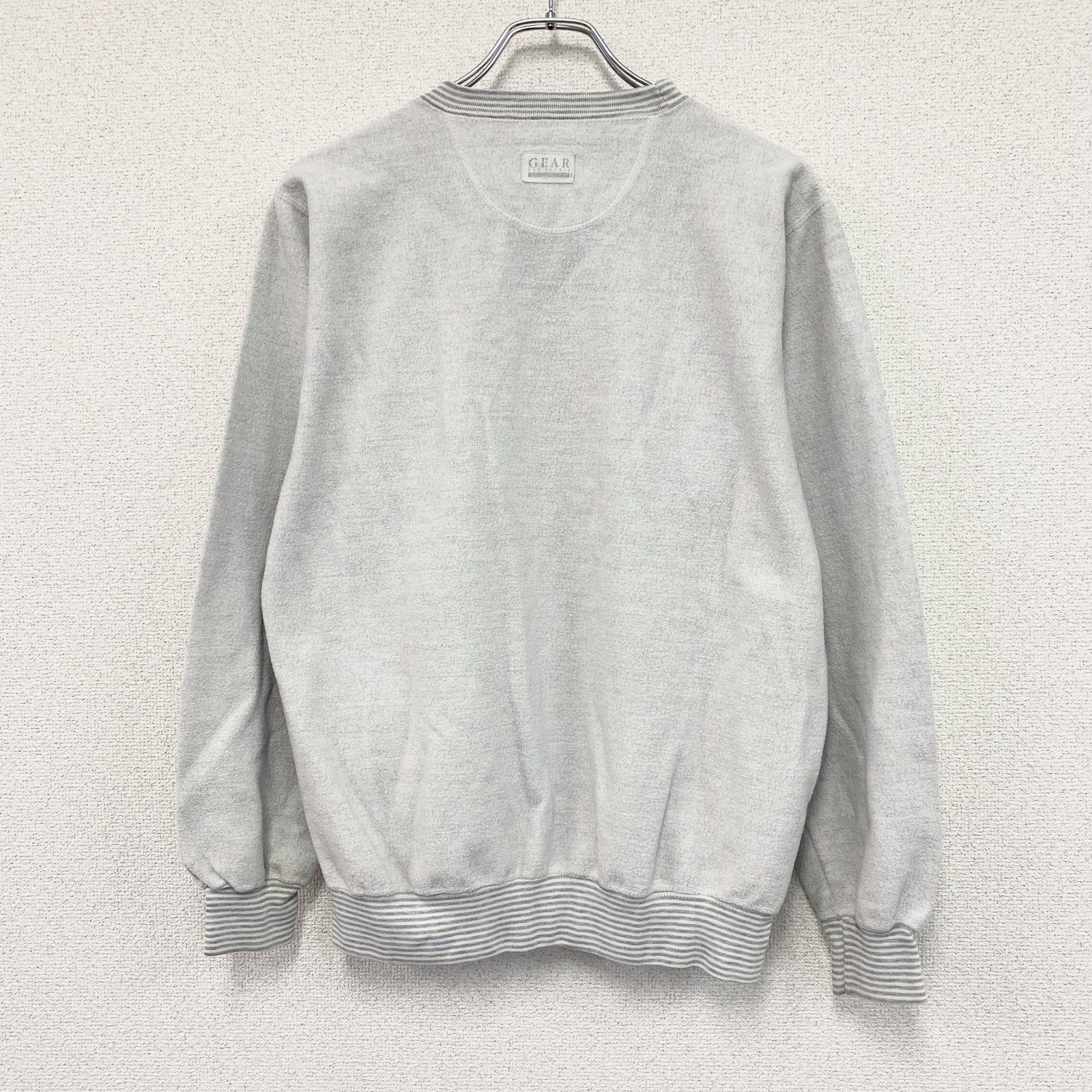 90s　Gear For Sports　スウェット/トレーナー　アーチプリント　前V　リブライン　ヴィンテージ　灰色　グレー