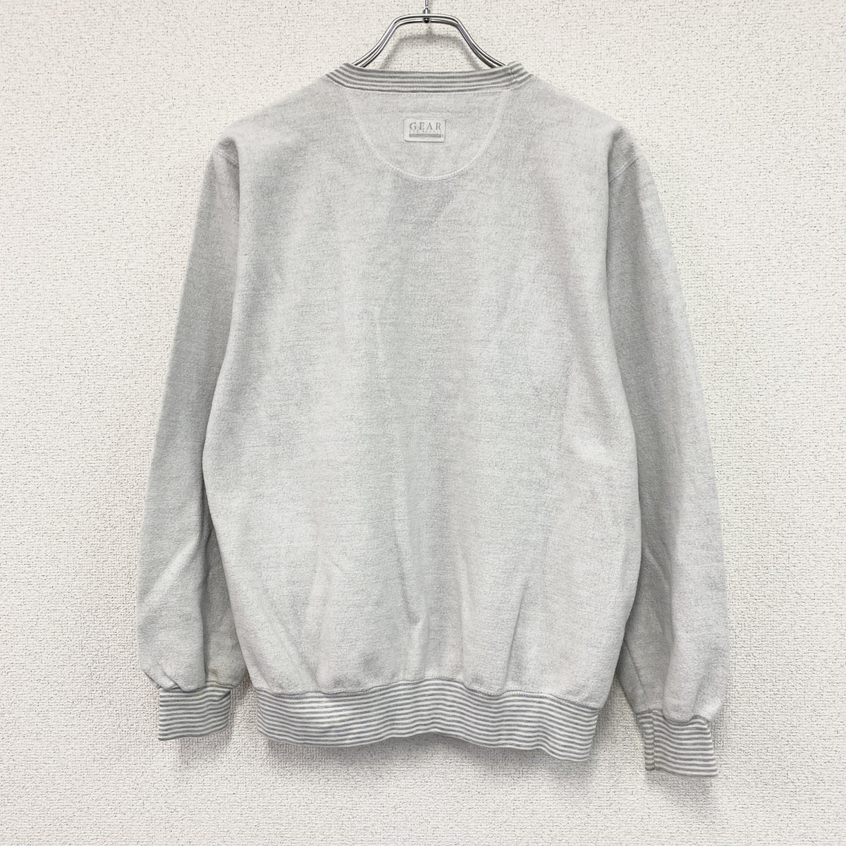90s　Gear For Sports　スウェット/トレーナー　アーチプリント　前V　リブライン　ヴィンテージ　灰色　グレー スウェットトップス メンズ 古着