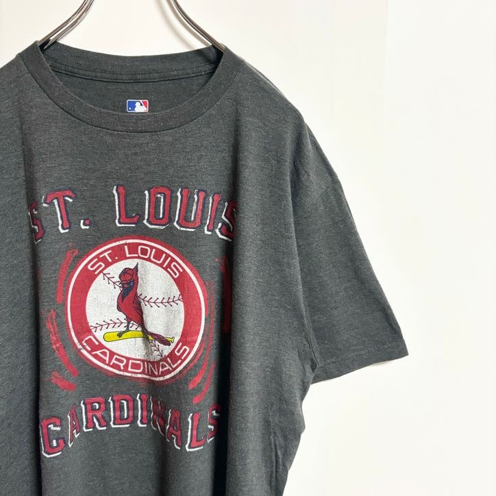 古着 used　MLB　半袖オフィシャルプリントTシャツ　セントルイスカージナルス　野球　ダークグレー　春夏服　Lサイズ