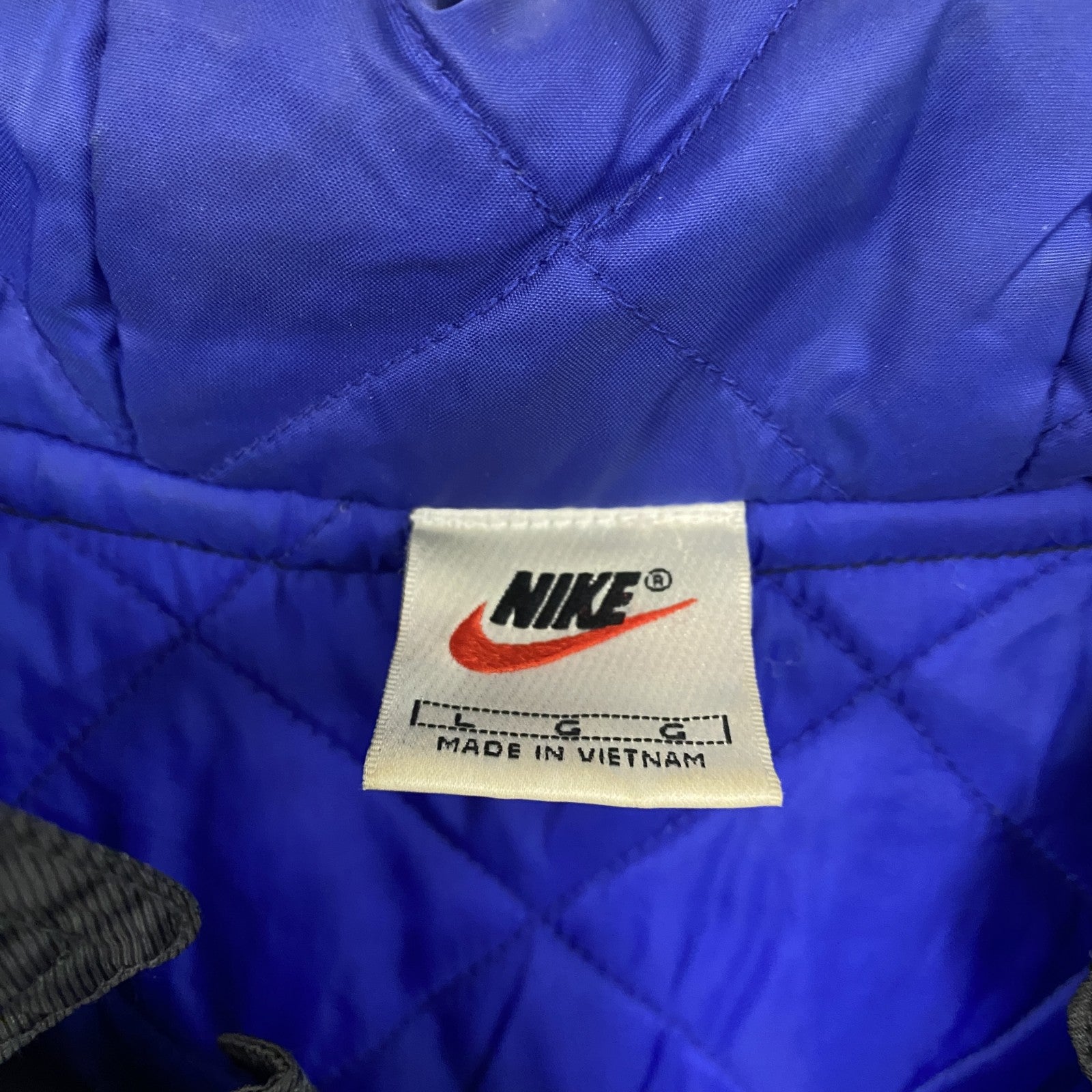 90s　NIKE　ナイキ　モッズコート　ベンチコート　中綿入り　ヴィンテージ　スウッシュ　黒　ブラック　Lサイズ　古着