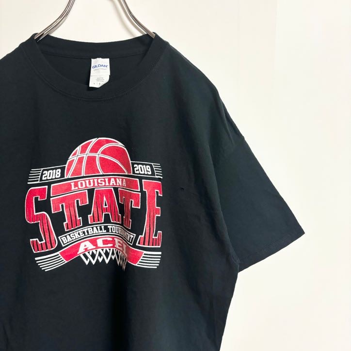 GILDAN　ギルダン　半袖プリントスタッフTシャツ　クルーネック　スポーツ　黒　ブラック　春夏服　Mサイズ　古着