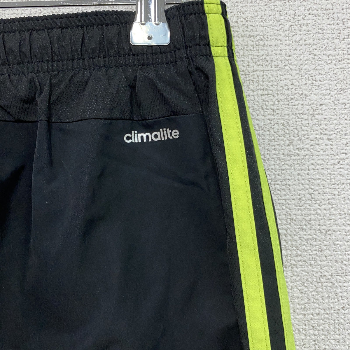 adidas　アディダス　トラックパンツ/ジャージ　黒　ブラック　Oサイズ　古着