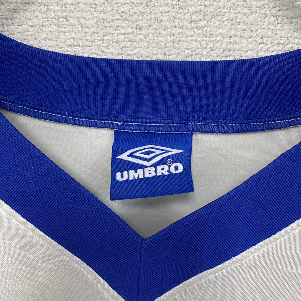 UMBRO　アンブロ　長袖ゲームTシャツ/ロンT　白　ホワイト　M-Lサイズ　古着