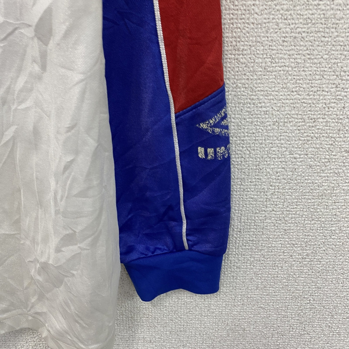 UMBRO　アンブロ　長袖ゲームTシャツ/ロンT　白　ホワイト　M-Lサイズ　古着