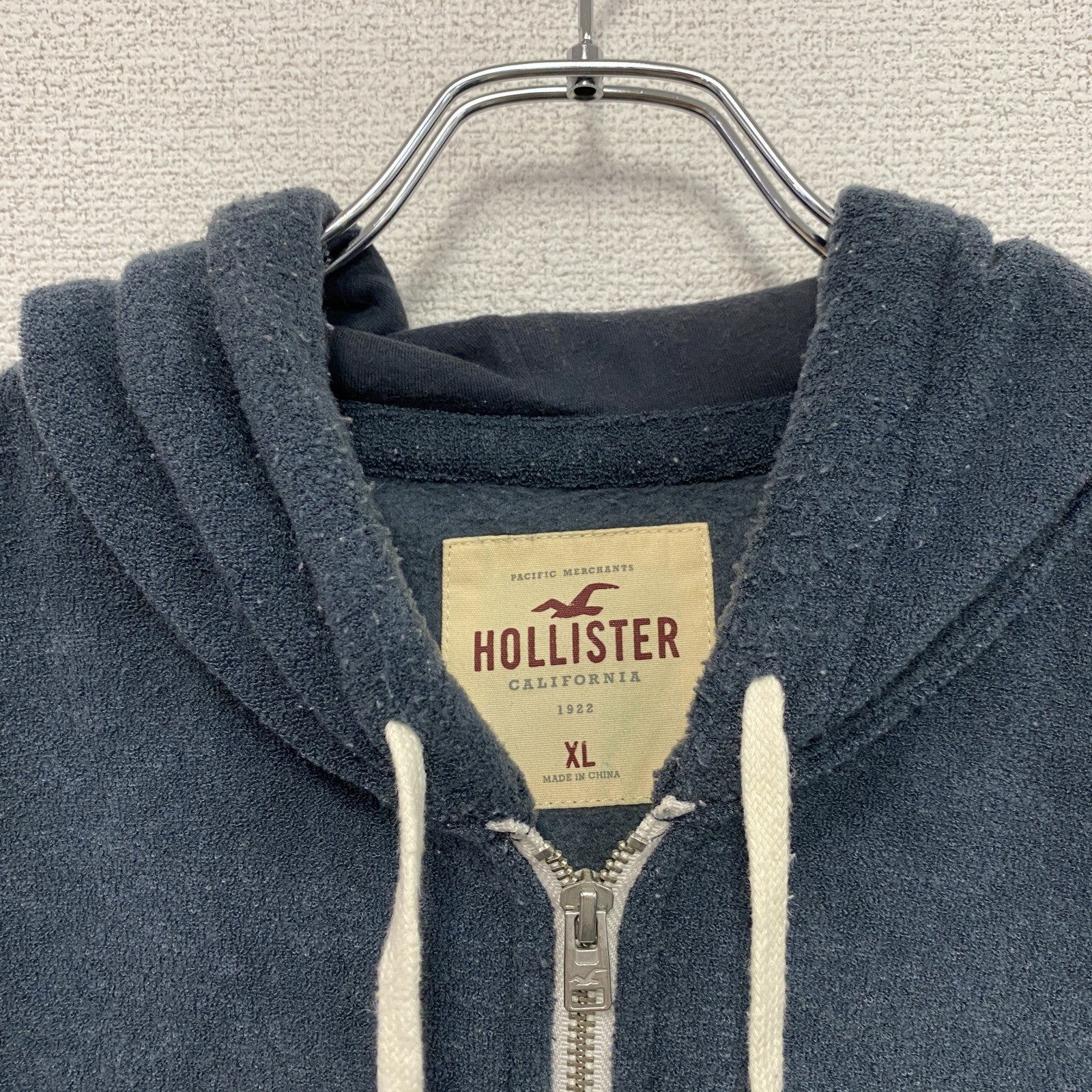 HOLLISTER　ホリスター　フルジップスウェットパーカー/フーディー　紺　ネイビー　XLサイズ