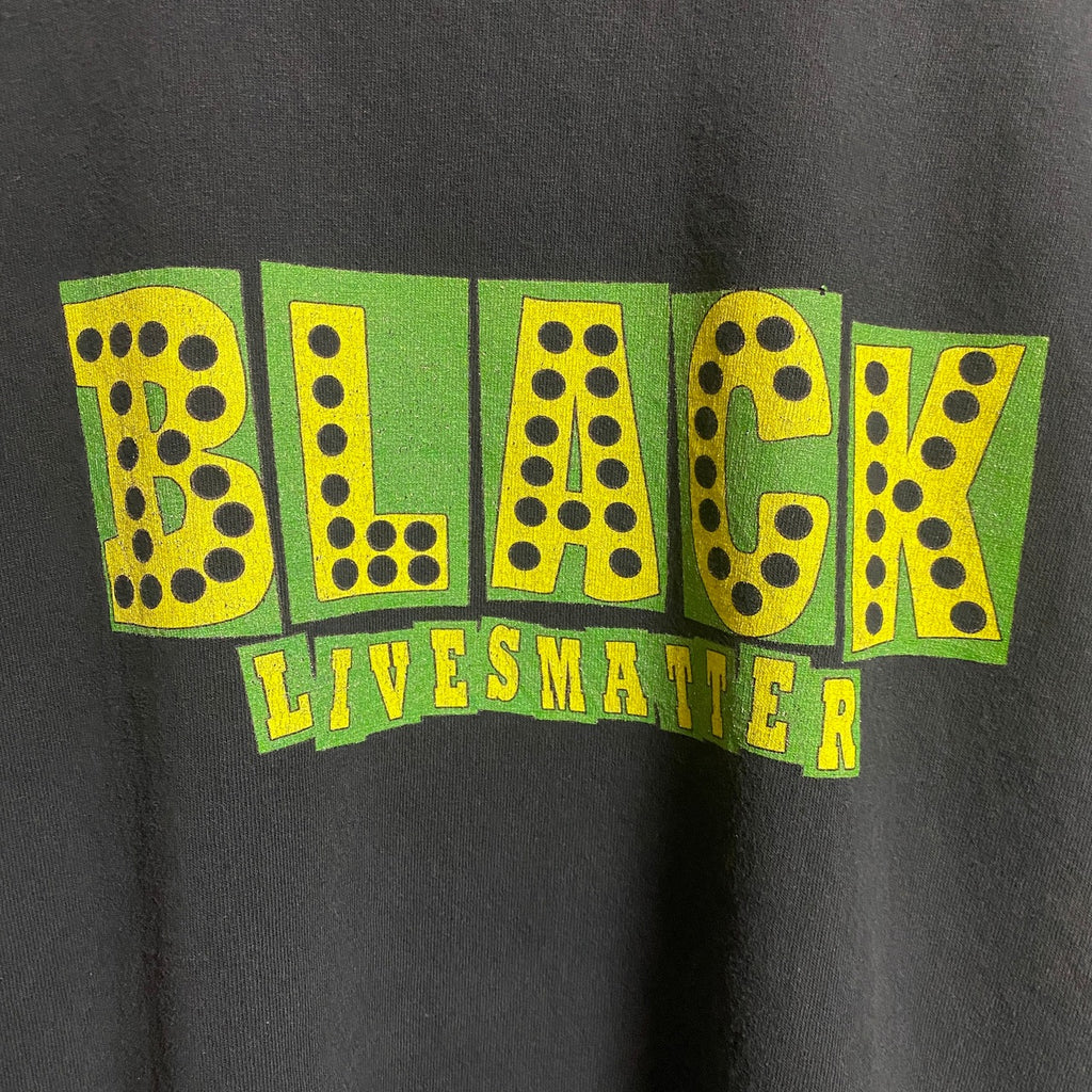半袖ロゴプリントデザインTシャツ　クルーネック　メッセージ　黒　ブラック　春夏服　メンズ　レディース　古着