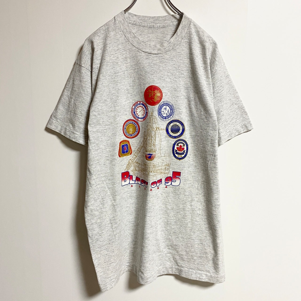 90s　半袖プリントTシャツ　クルーネック　シングルステッチ　ALGOMA　グレー　灰色　春夏服　ヴィンテージ　古着