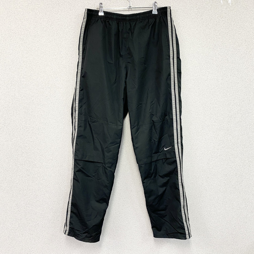 00s　NIKE　ナイキ　イージーパンツ　ウィンドブレーカーパンツ　スウッシュ　ナイロン　黒　ブラック　XLサイズ　古着