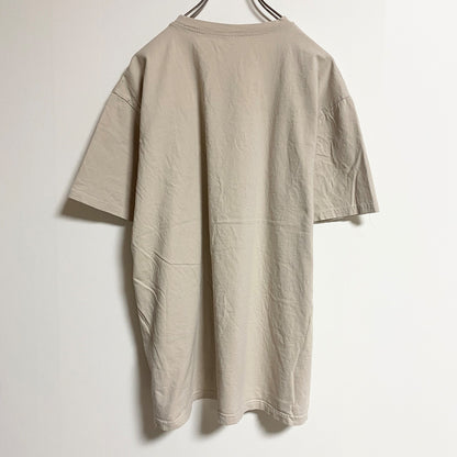 古着 used　半袖プリントTシャツ　クルーネック　蝶　バタフライ　昆虫　ベージュ　春夏服　個性的　メンズ　レディース