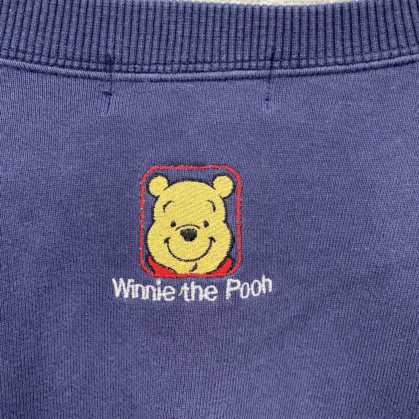 ～00s　DISNEY　ディズニー　くまのプーさん　スウェット/トレーナー　ヴィンテージ　紺　ネイビー　Lサイズ