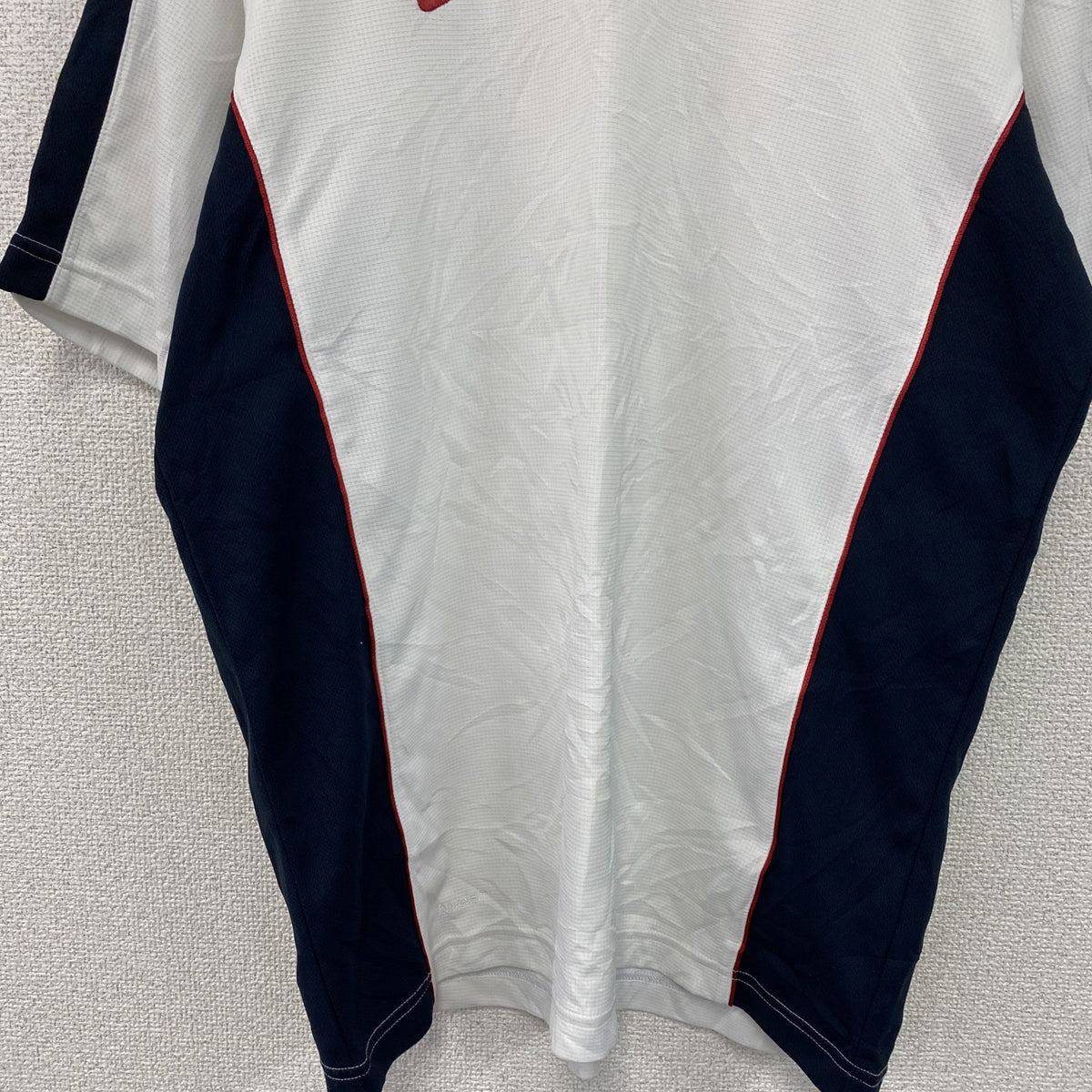 NIKE　ナイキ　半袖Tシャツ　トレーニングTシャツ　スウッシュ　白　ホワイト　Lサイズ　古着