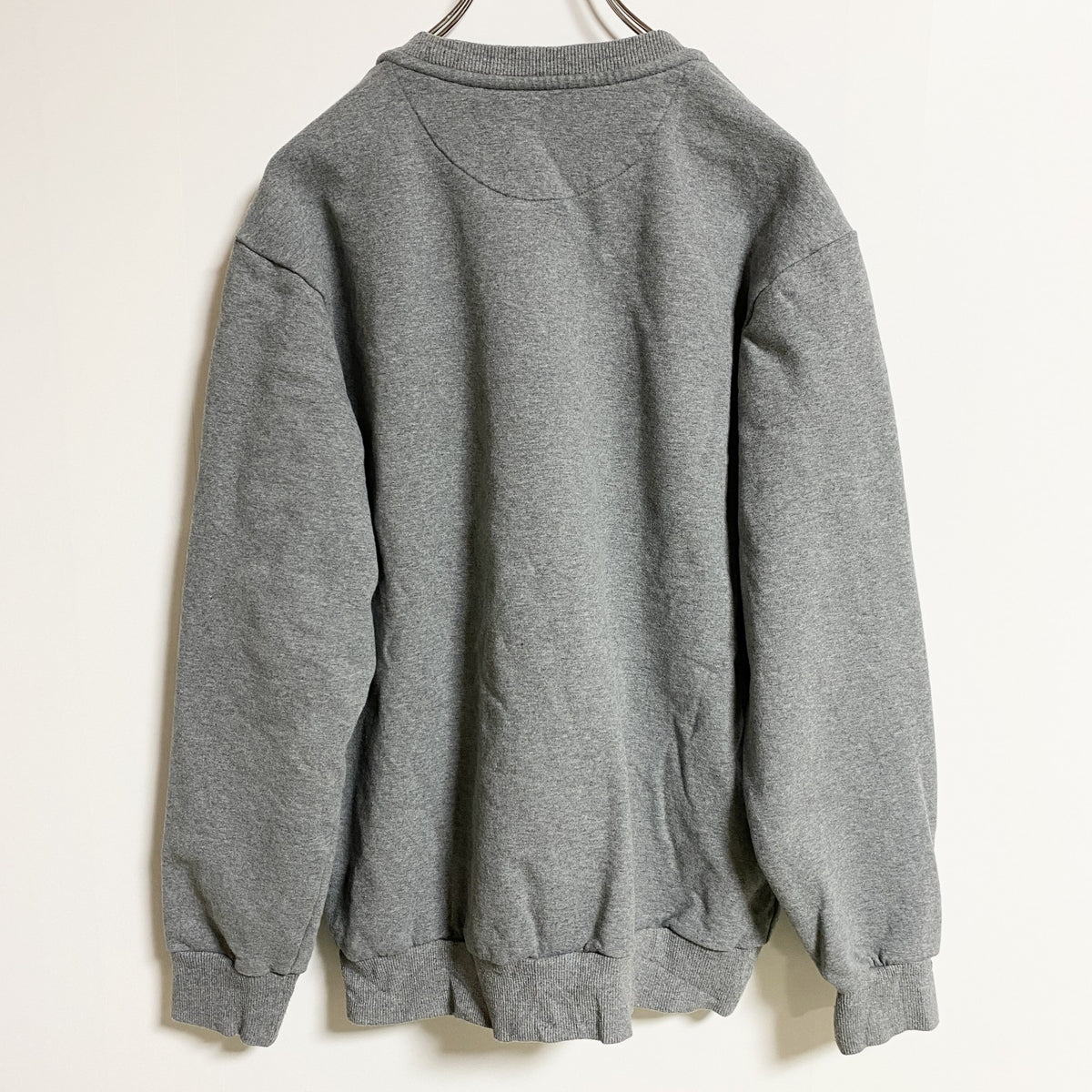 HealthEquity　長袖ワンポイントスウェット　トレーナー　クルーネック　グレー　灰色　レトロ　秋冬服　Mサイズ　古着