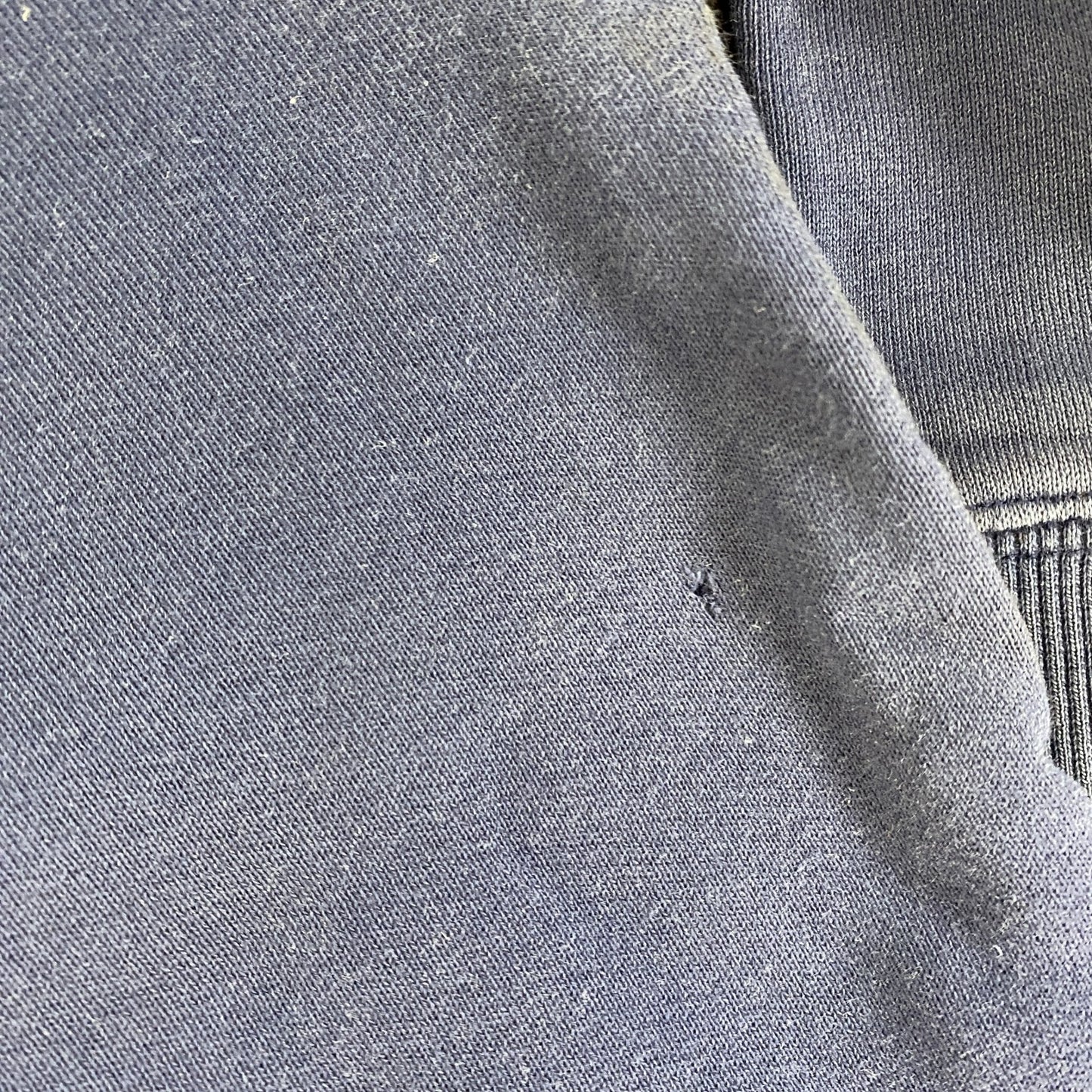 ～00s　DISNEY　ディズニー　くまのプーさん　スウェット/トレーナー　ヴィンテージ　紺　ネイビー　Lサイズ