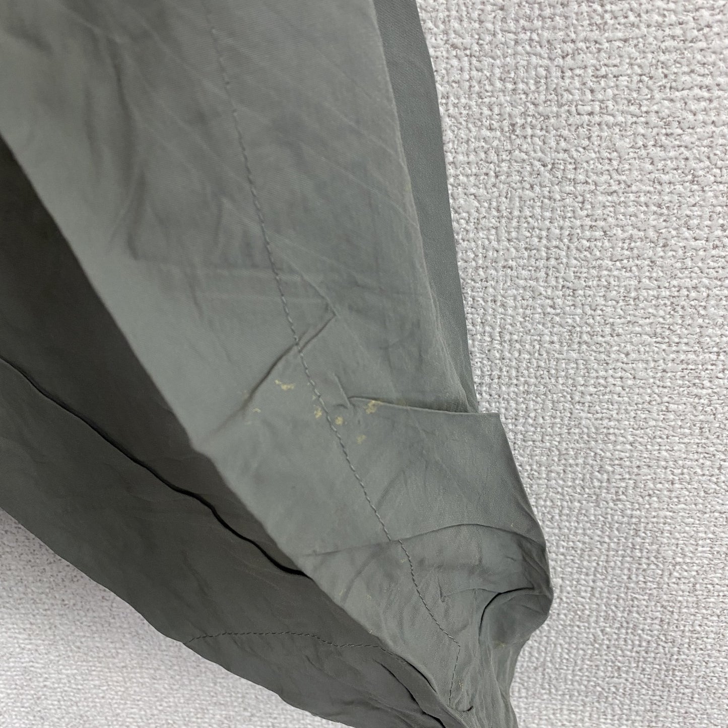 米軍　U.S.ARMY　トレーニングジャケット　ナイロンジャケット　グレー　Lサイズ