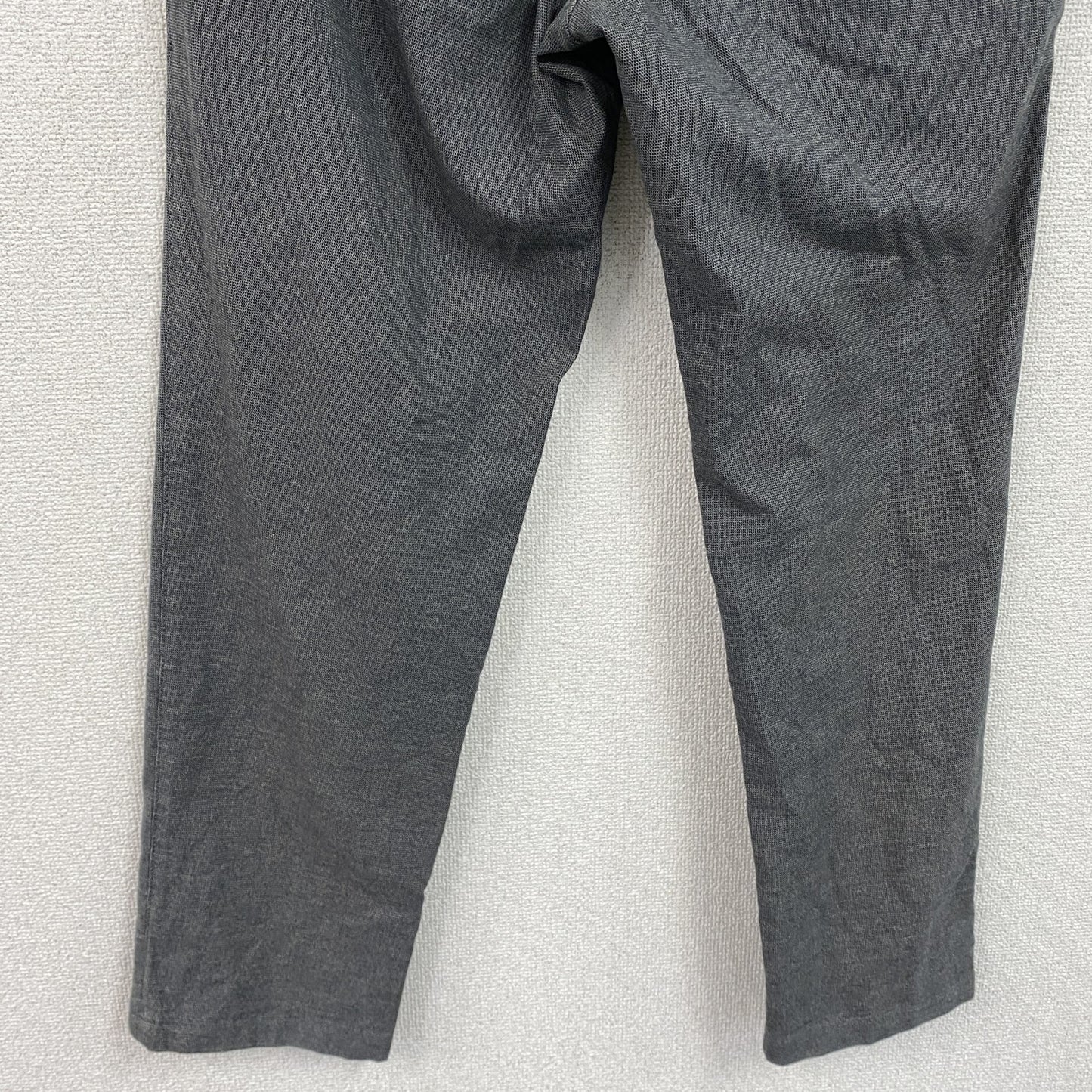 HUGO BOSS　ヒューゴボス　パンツ　スラックス　灰色　グレー　36サイズ