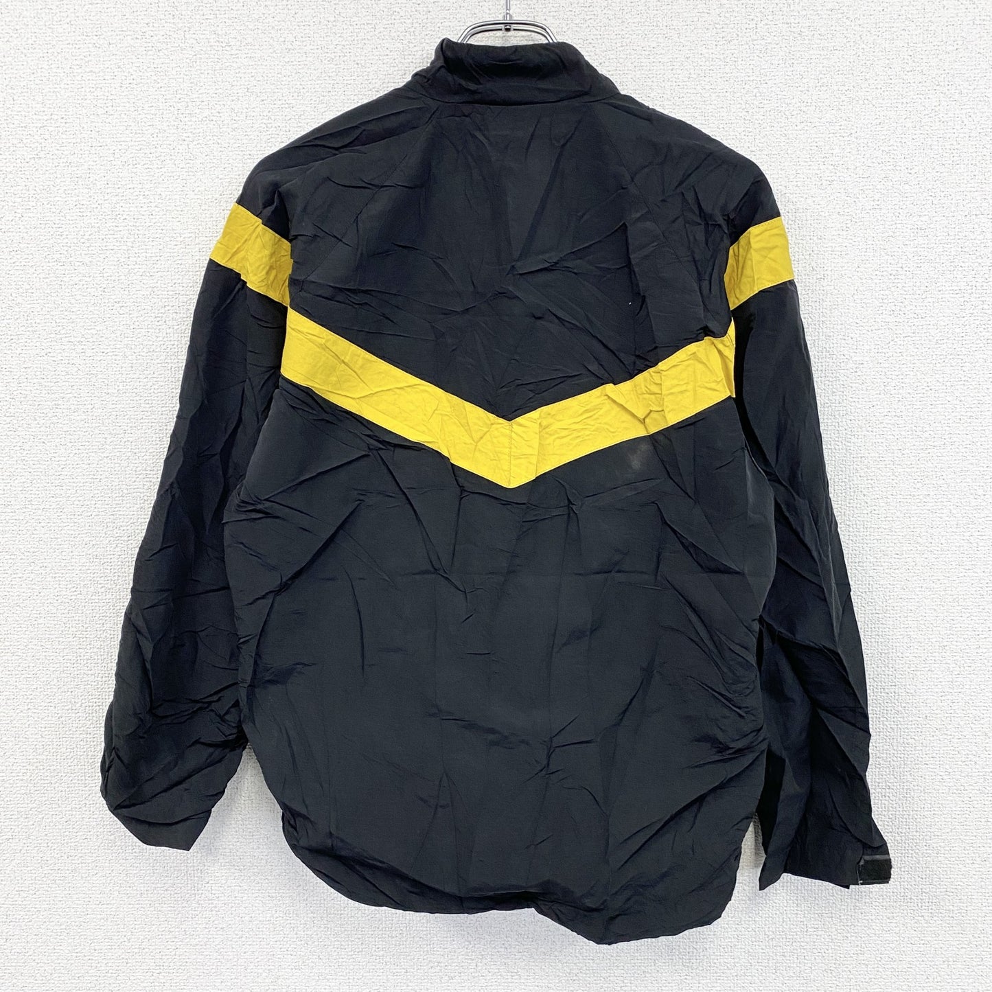 U.S.ARMY　トレーニングジャケット　ナイロンジャケット　ミリタリー　米軍　黒　ブラック　Sサイズ