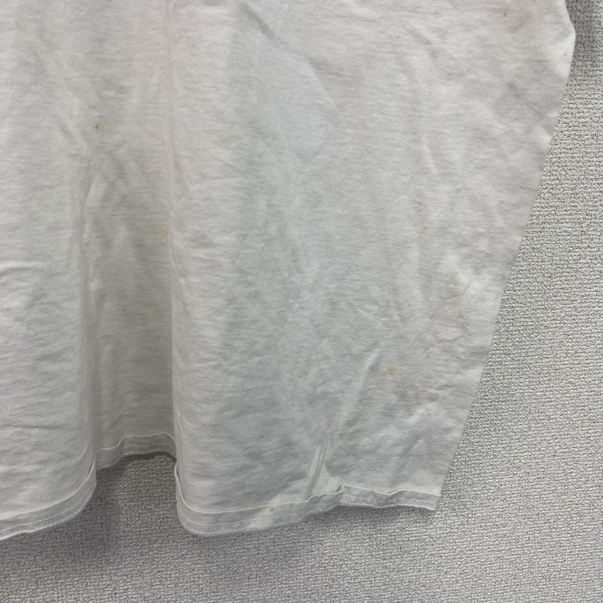 Hanes　ヘインズ　半袖プリントイラストTシャツ　3連プリント　蝶　白　ホワイト　2XLサイズ　古着