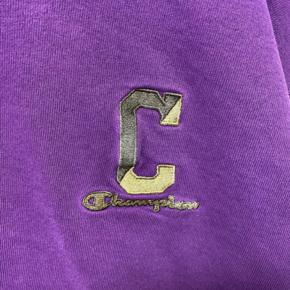 古着 used　Champion チャンピオン　長袖ロゴ刺繍スウェット　トレーナー　ワンポイント　紫　オーバーサイズ　XLサイズ