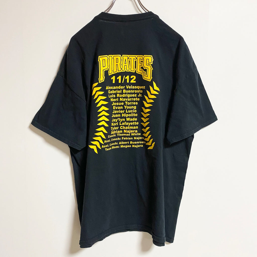 GILDAN　ギルダン　半袖プリントクルーネックTシャツ　MLB　PIRATES　海賊　春夏服　XLサイズ　古着