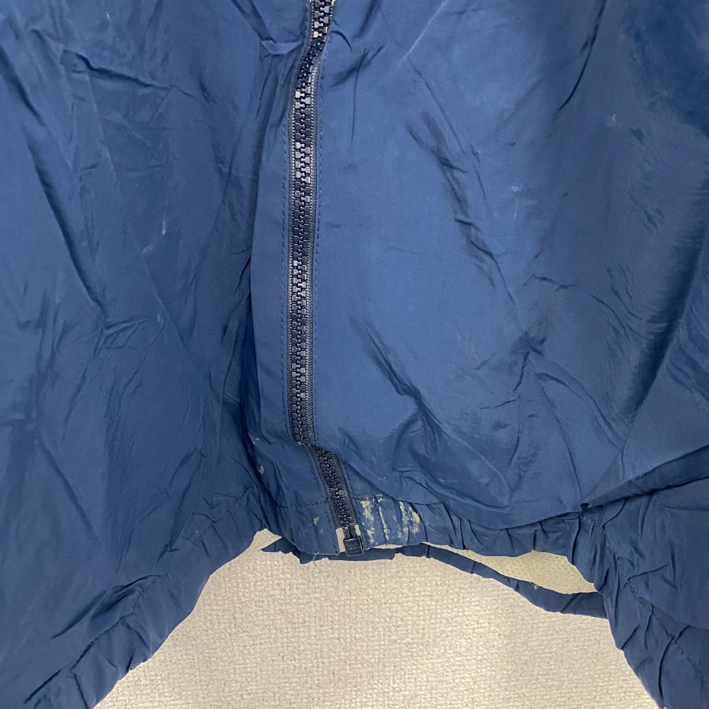 00s　U.S.AIR FORCE　PTU　トレーニングジャケット　ナイロンジャケット　米軍　紺　ネイビー　Lサイズ