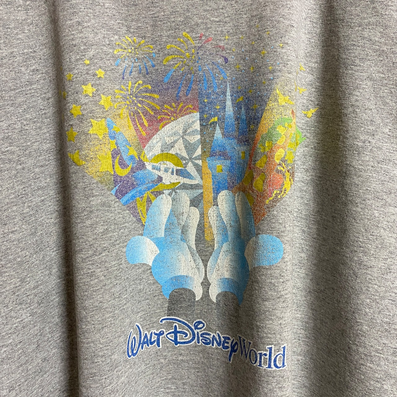 古着 used　Disney　ディズニー　半袖オフィシャルプリントTシャツ　公式Tシャツ　クルーネック　グレー　春夏服