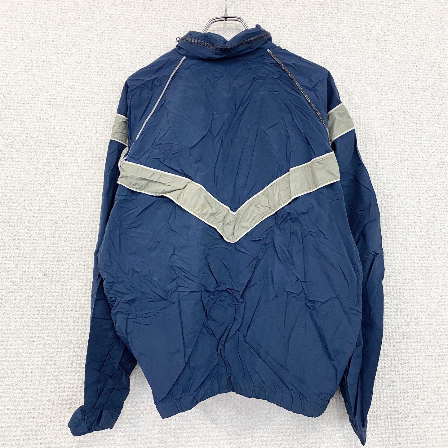 00s　U.S.AIR FORCE　PTU　トレーニングジャケット　ナイロンジャケット　米軍　紺　ネイビー　Lサイズ