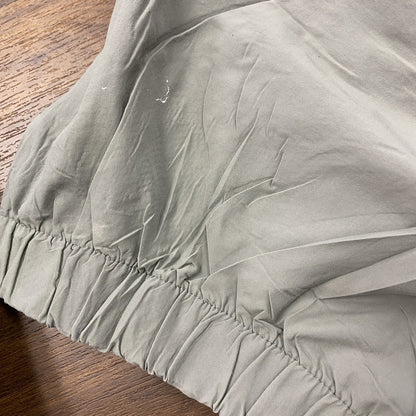 米軍　U.S.ARMY　トレーニングジャケット　ナイロンジャケット　グレー　Lサイズ