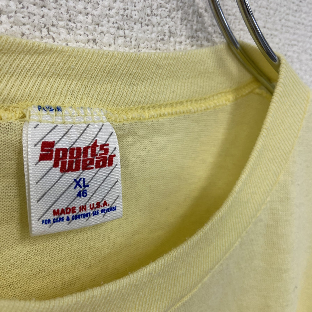 Sports Wear　スポーツウェア　半袖プリントTシャツ　ヴィンテージ　シングルステッチ　黄色　ライトイエロー　XLサイズ　古着