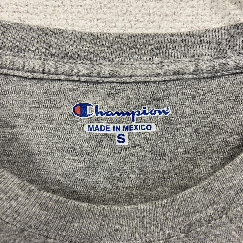 Champion　チャンピオン　半袖Tシャツ　刺繍ロゴ　ワンポイント　現行　灰色　グレー　Sサイズ　古着