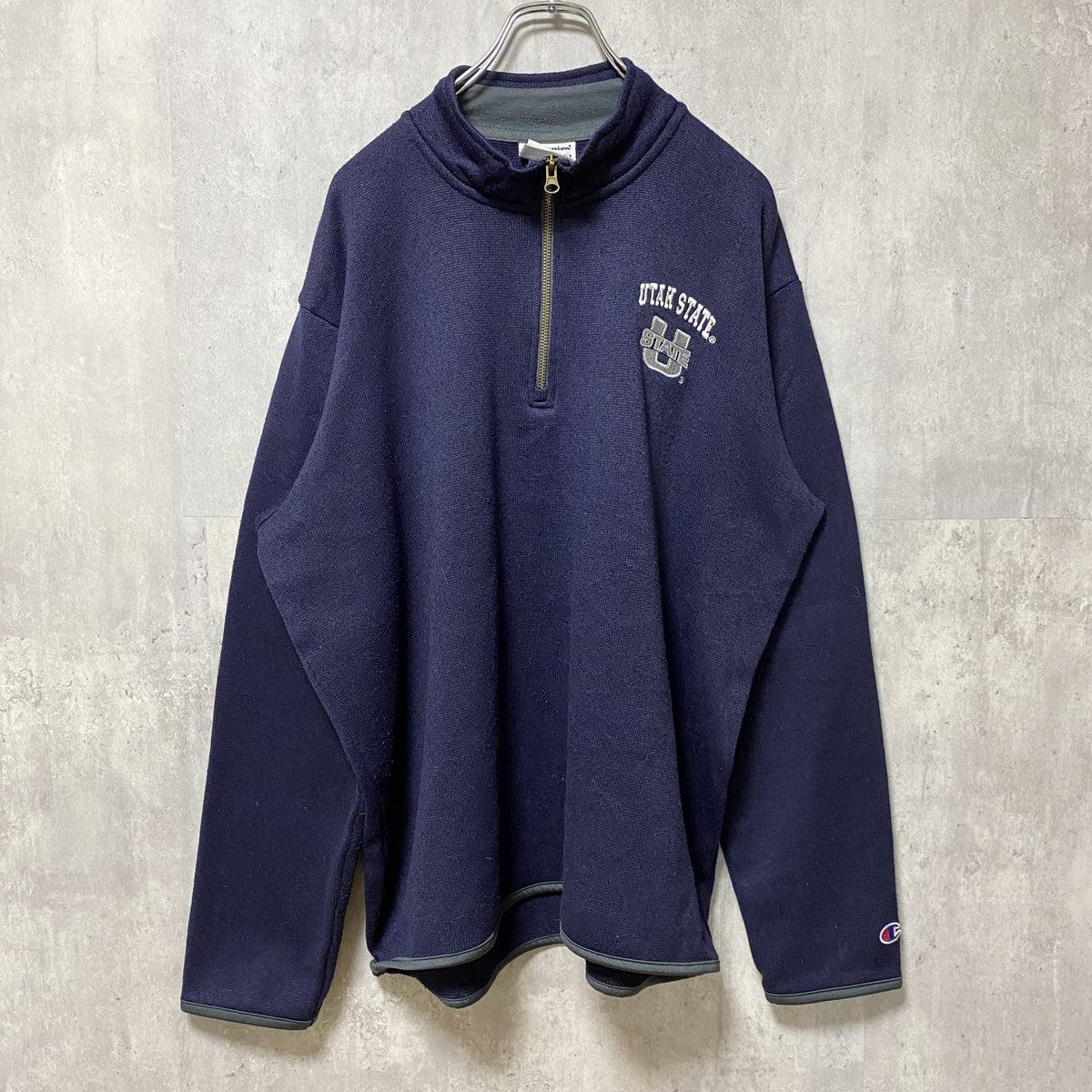 Champion　チャンピオン　長袖ハーフジップ刺繍スウェット　カレッジトレーナー　ネイビー　紺　ハイネック　Lサイズ　古着