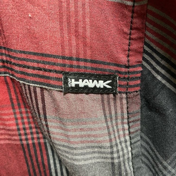 古着 used　HAWK　長袖チェック柄シャツジャケット　裏ボアパーカー　赤　レッド　グレー　秋冬服　レトロ　Lサイズ