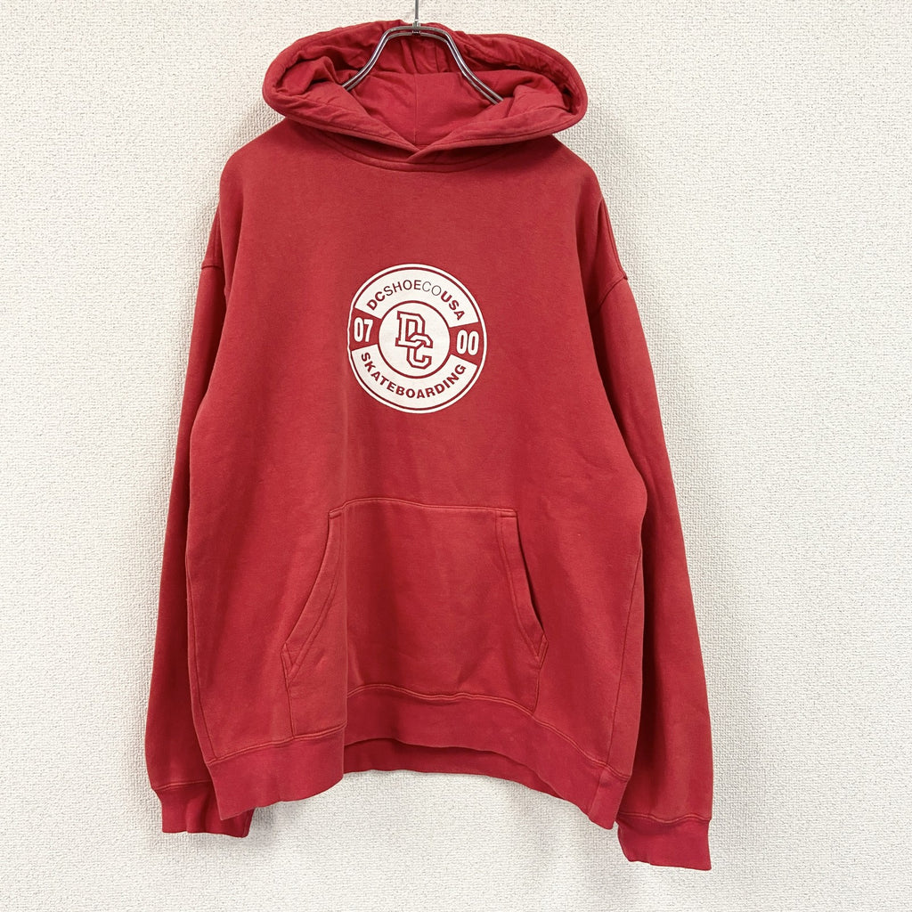 90s　DC SHOES　ディーシーシューズ　スウェットパーカー/フーディー　アーチプリント　ヴィンテージ　赤　レッド　Mサイズ トレーナー スウェットトップス フード付き 古着