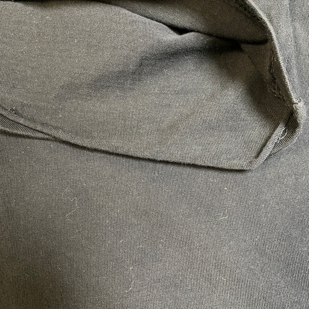 as colour　エーエスカラー　半袖ロゴプリントデザインTシャツ　クルーネック　黒　ブラック　春夏服　古着