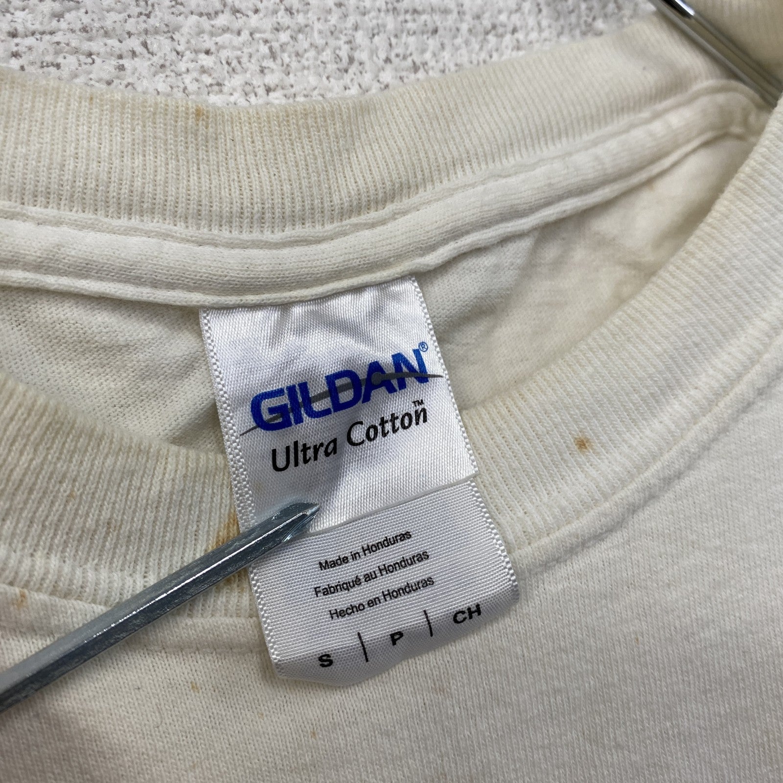 GILDAN　ギルダン　半袖プリントTシャツ　白　ホワイト　Sサイズ　古着