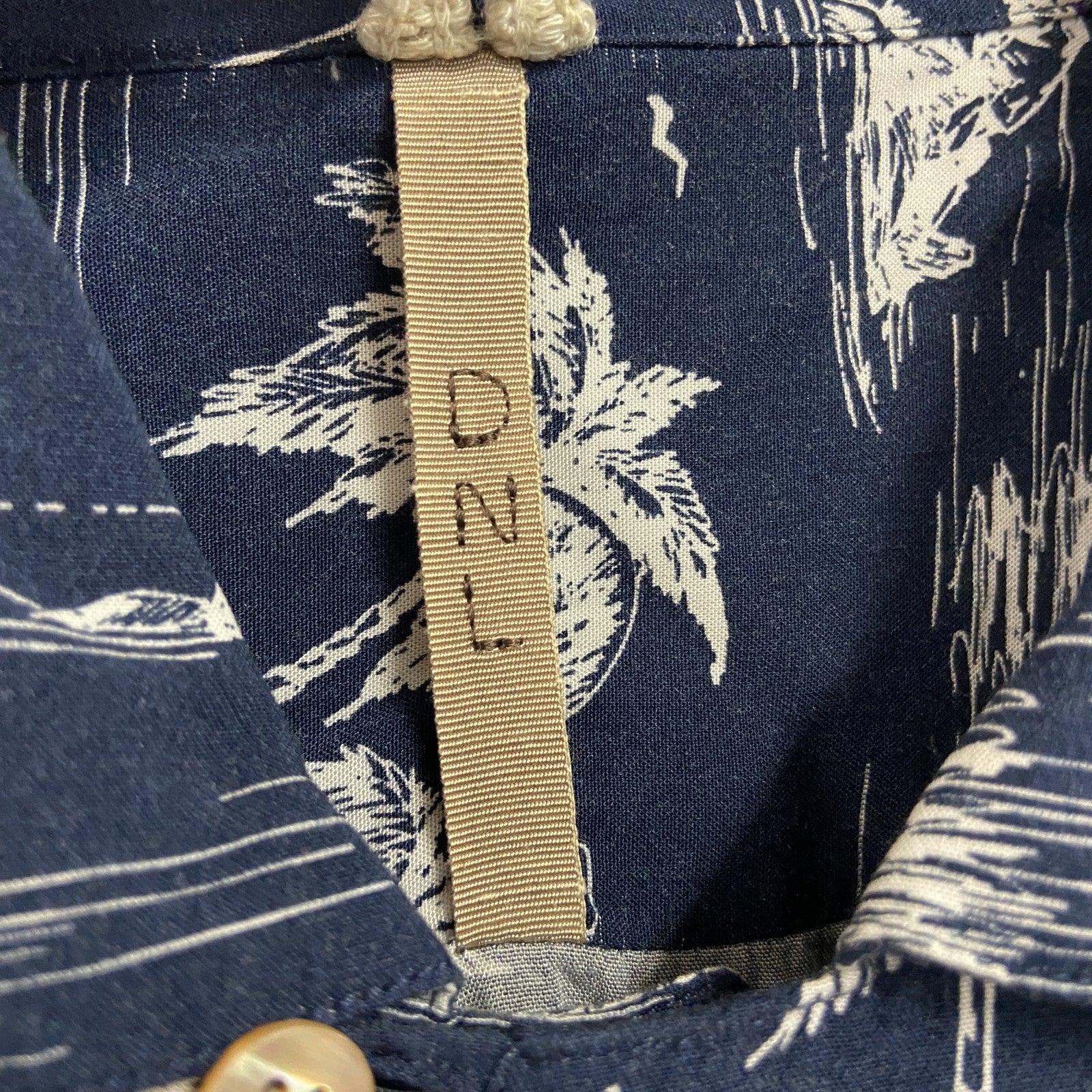 DNL　長袖デザインシャツ　アロハシャツ　ヤシの木　海　ヨット　ユーロ　総柄　紺　ネイビー　古着