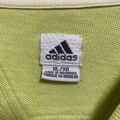 古着 used　adidas　アディダス　 長袖ワンポイント刺繍ニット　Vネックセーター　秋冬服　ビッグシルエット　XLサイズ