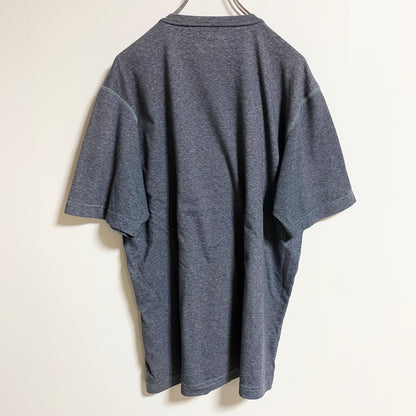 古着 used　Columbia　コロンビア　半袖ワンポイントロゴ刺繍Tシャツ　クルーネック　シンプル　グレー　春夏服