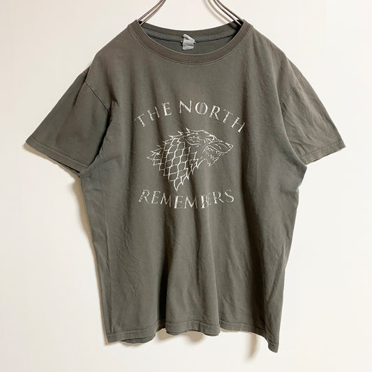 古着 used　半袖プリントTシャツ　クルーネック　THE NORTH REMEMBERS　緑　グリーン　春夏服