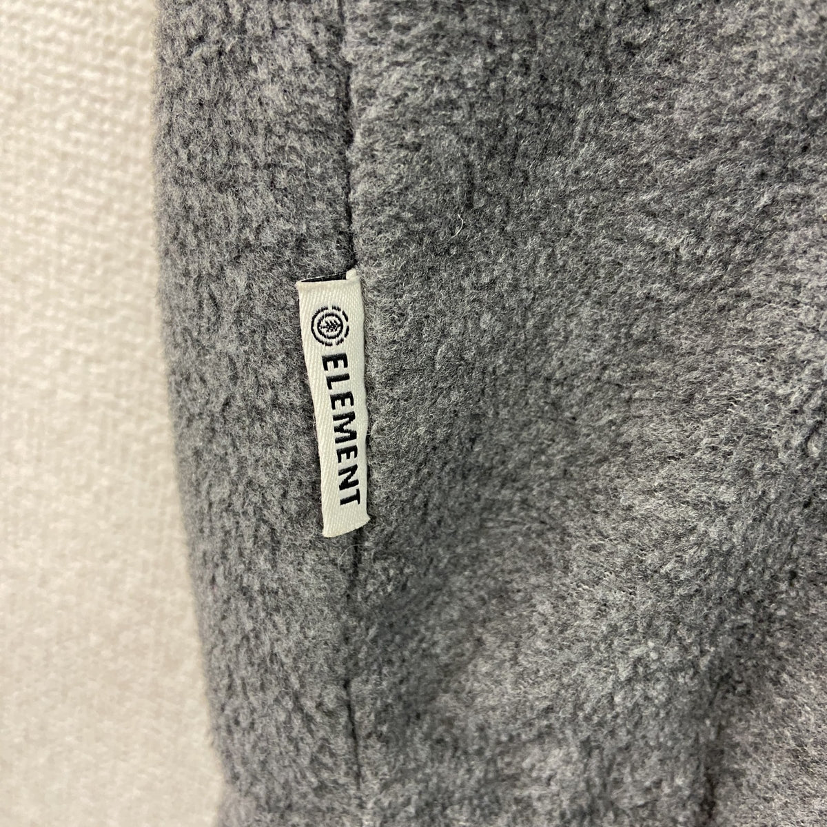 ELEMENT　エレメント　リバーシブルフリースベスト　フルジップベスト　刺繍ロゴ　ワンポイント　灰色　グレー メンズ 古着