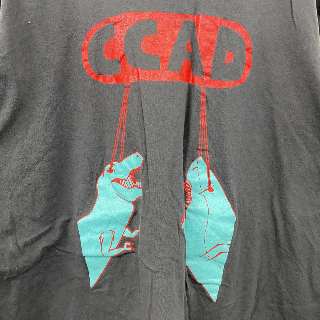 DISTRICT MADE　CCAD　半袖プリントTシャツ　黒　ブラック　XLサイズ　古着