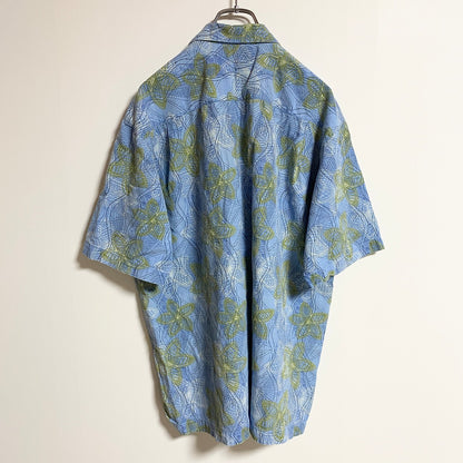 古着 used　TommyBahama　トミーバハマ　半袖総柄デザインシャツ　花柄　水色　ライトブルー　春夏服　レトロ　Lサイズ