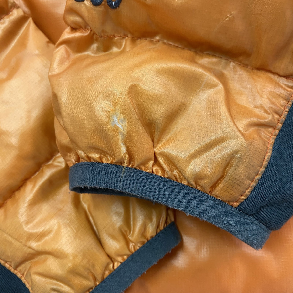 THE NORTH FACE　ザ・ノースフェイス　SUMMIT SERIES　800フィルパワーダウンジャケット　オレンジ 　Mサイズ　古着