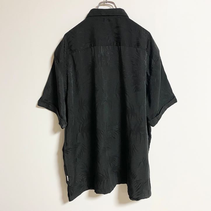 古着 used　CUBAVERA　半袖総柄シャツ　アロハ柄　ヤシの葉　黒　ブラック　春夏服　ビッグシルエット　2XLサイズ