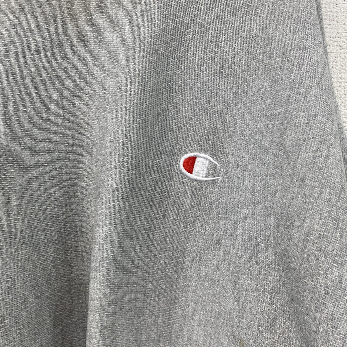 Champion　チャンピオン　リバースウィーブ　スウェット/トレーナー　刺繍ロゴ　ワンポイント　現行　灰色　グレー　Lサイズ　古着