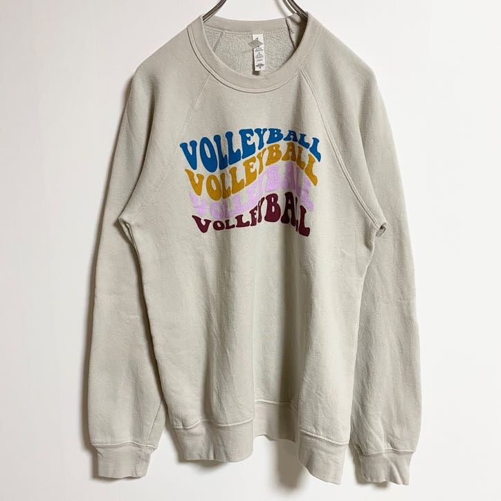 古着 used　BELLA CANVAS　長袖プリントスウェット　トレーナー　volleyball　白　ホワイト　秋冬服　Mサイズ